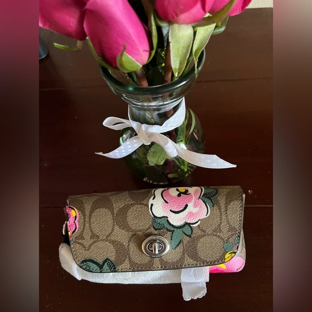Coach Sunglasses Case
